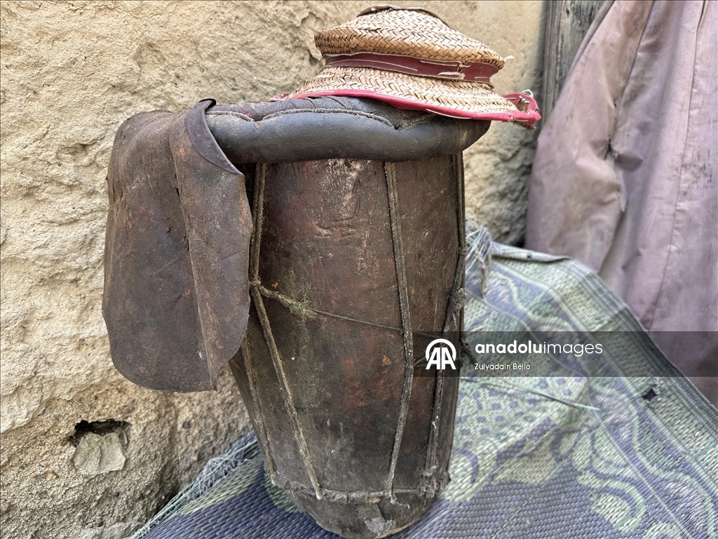 Столетний голос Нигерии: барабан Думан Гирке