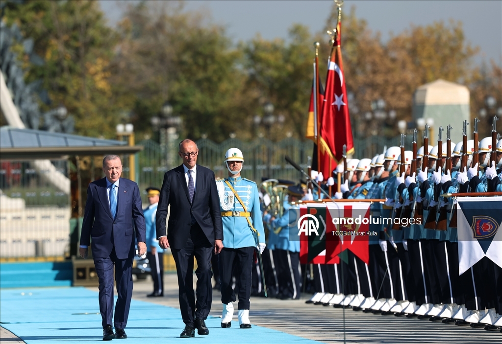 Cumhurbaşkanı Erdoğan, Almanya Başbakanı Merz'i resmi törenle karşıladı