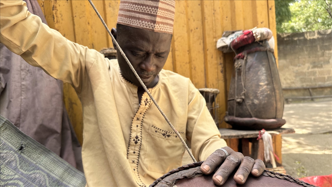 Nijerya'nın yüzyıllık sesi: Duman Girke