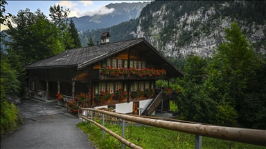 Alpler'in ortasında düşsel bir vadi: Lauterbrunnen
