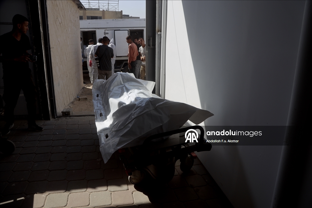 Red Cross delivers bodies of Palestinians handed over under ceasefire deal 