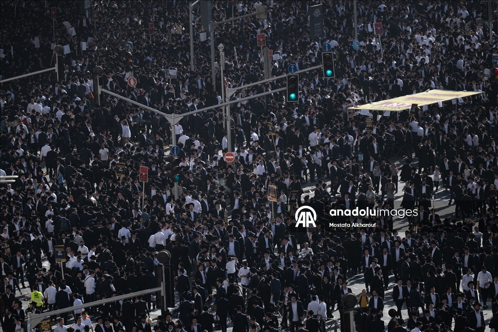 Десятки тысяч ультраортодоксов протестуют против призыва в Иерусалиме