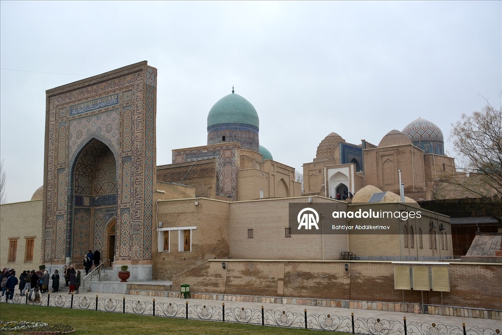 UNESCO Genel Konferansının başladığı Semerkant, tarihi ve kültürel yapılarıyla öne çıkıyor