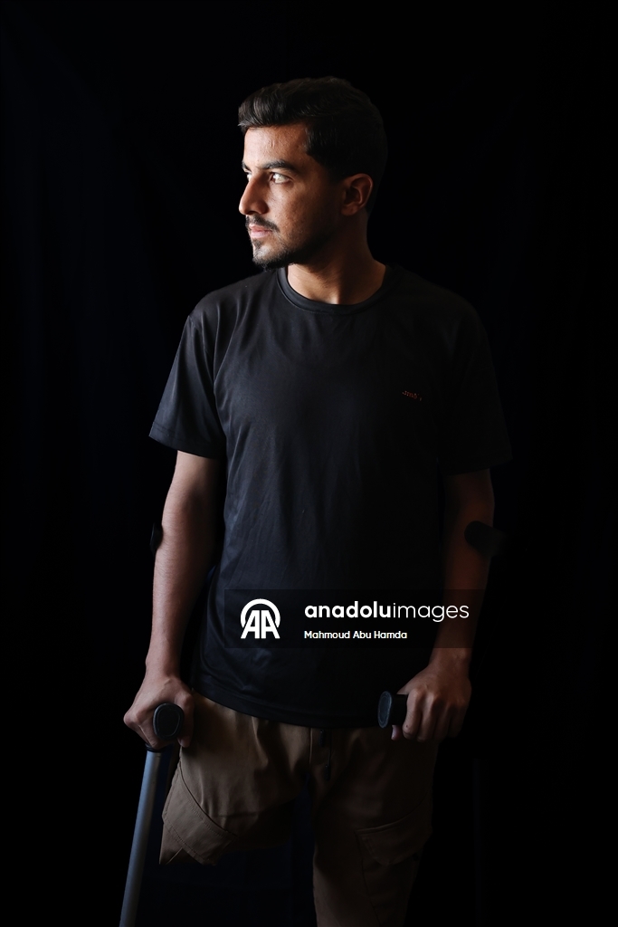 Палестинец Махмуд Саллуут, ставший инвалидом после израильских атак, борется за жизнь