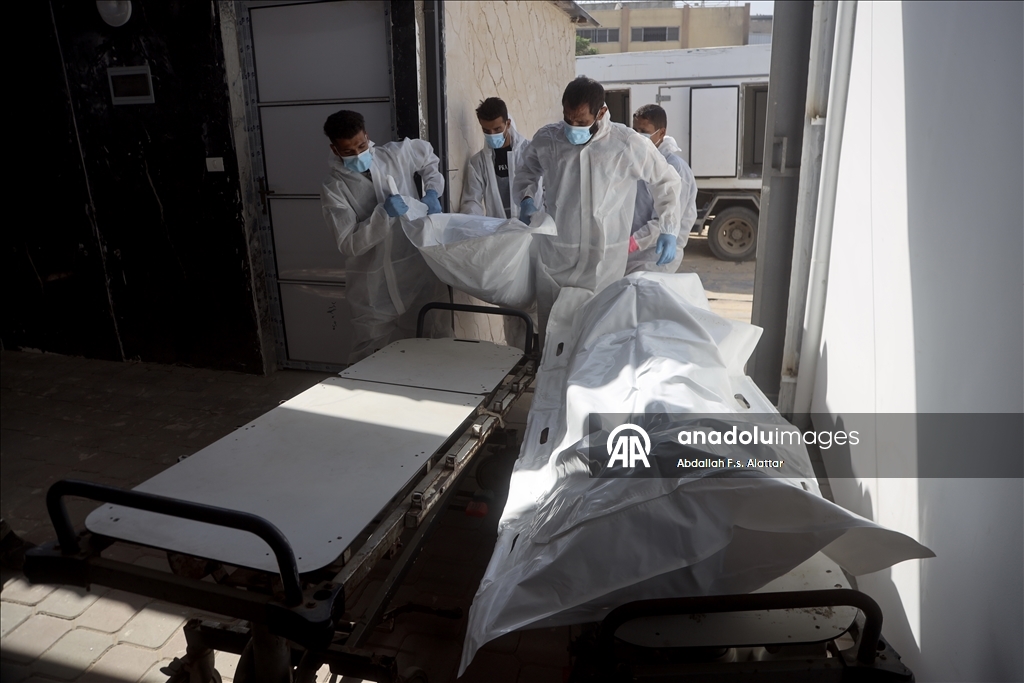 Red Cross delivers bodies of Palestinians handed over under ceasefire deal 