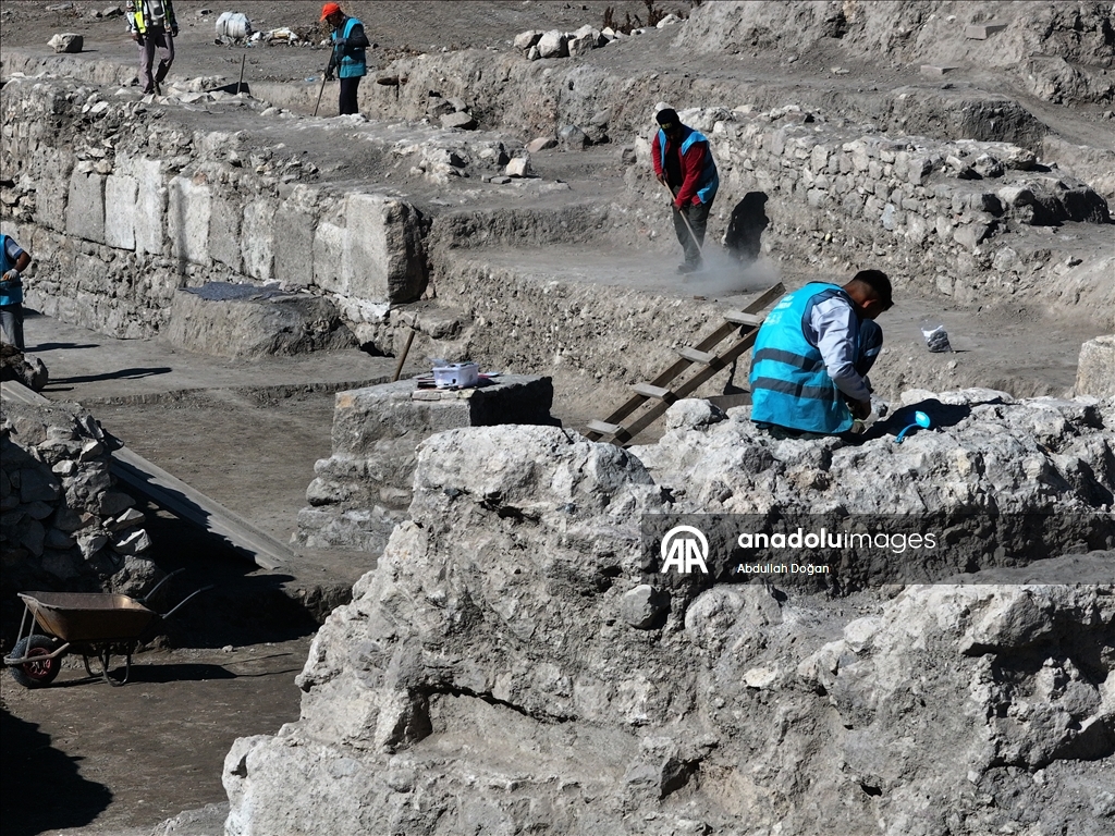 Foundation of one of the Seljuk-era castle gates uncover in Konya