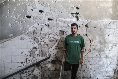 Палестинец Махмуд Саллуут, ставший инвалидом после израильских атак, борется за жизнь