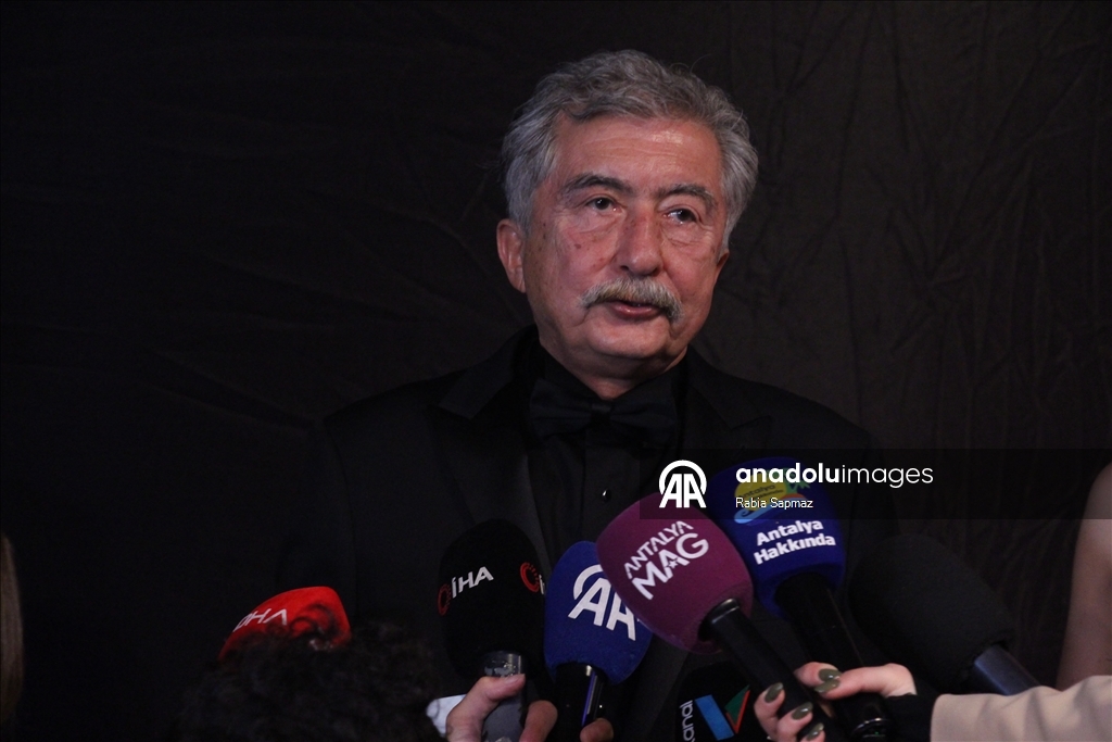 62. Uluslararası Antalya Altın Portakal Film Festivali Ödül Töreni kırmızı halı geçişiyle başladı