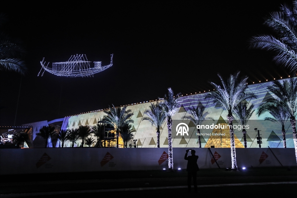 Mısır'da "dördüncü piramit" olarak adlandırılan Büyük Mısır Müzesi törenle açıldı