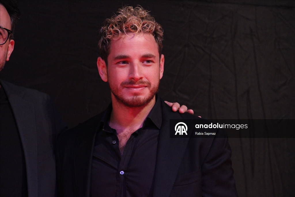 62. Uluslararası Antalya Altın Portakal Film Festivali Ödül Töreni kırmızı halı geçişiyle başladı