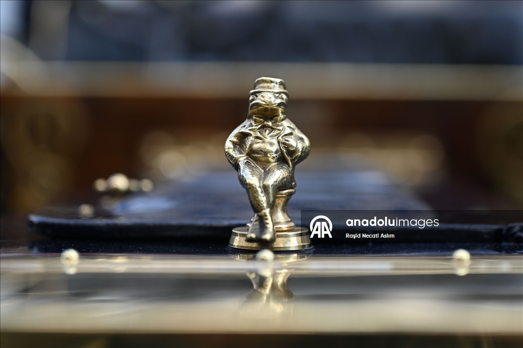 Veteran Otomobiller Londra Sokaklarını Renklendirdi