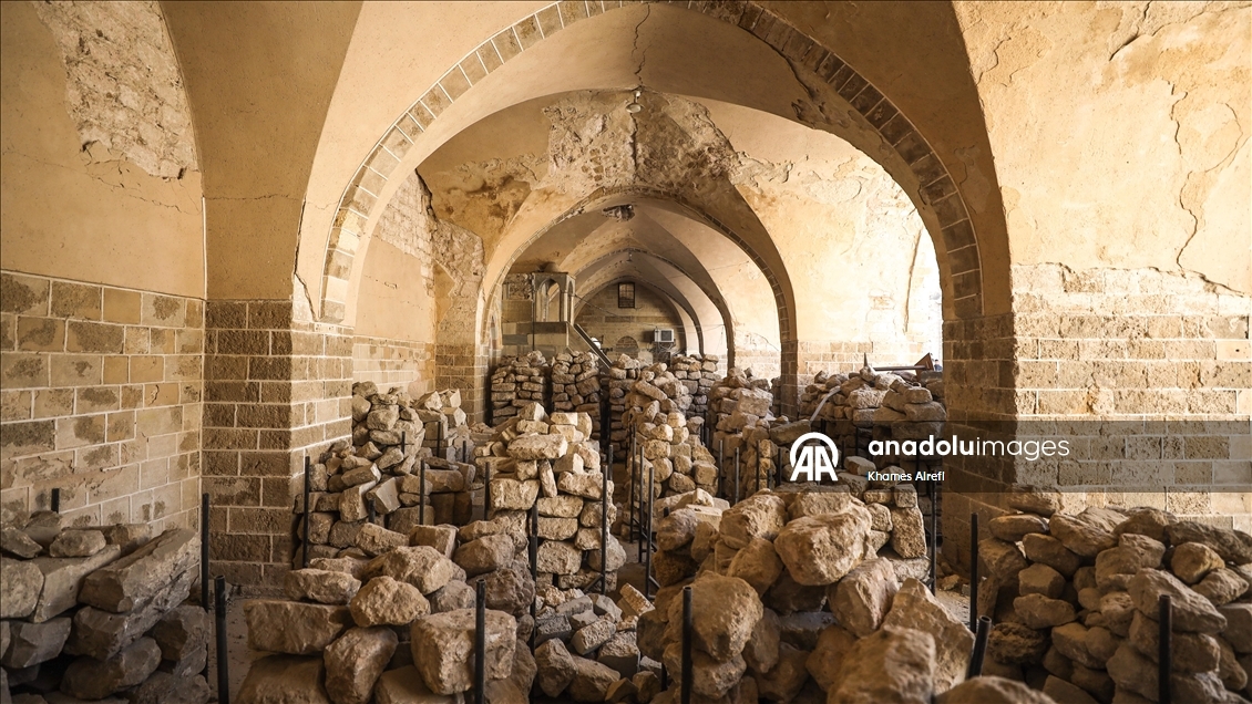 İsrail saldırılarında yıkıma uğrayan Büyük Ömer Camisi