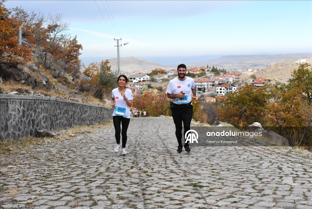 Hasan Dağı Trail koşu etkinliği yapıldı