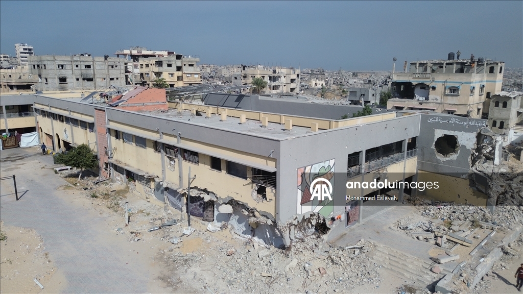 Gazze’deki eğitim kurumları havadan görüntülendi