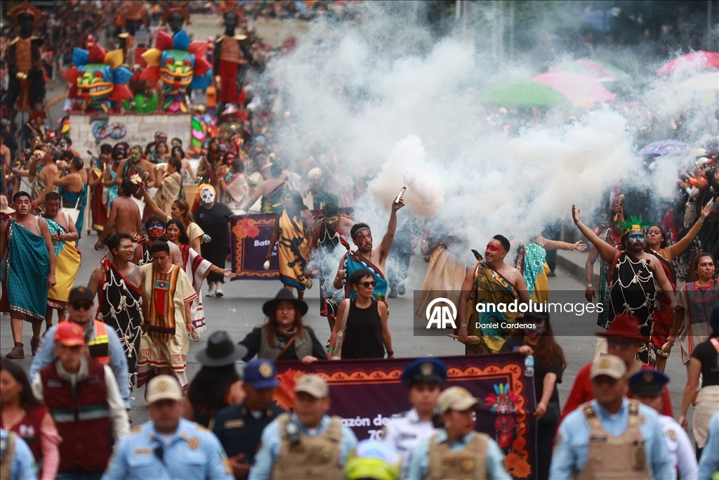 Парад в честь «Дня мертвых» в Мексике