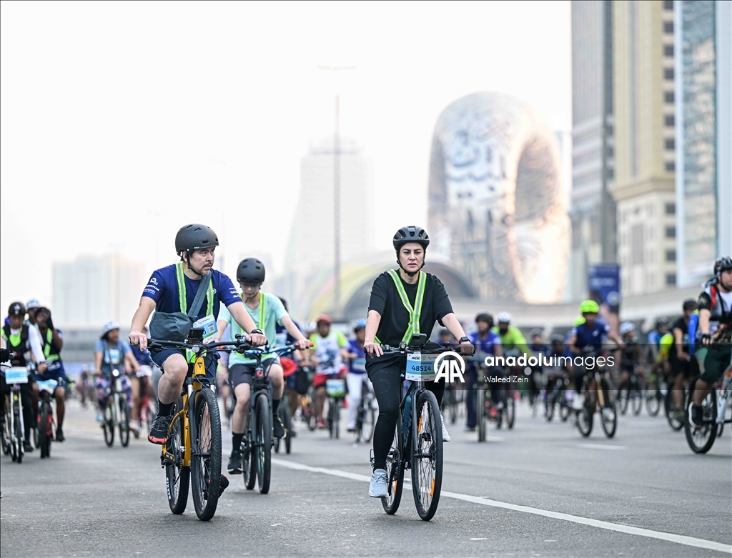 Тысячи любителей велоспорта собрались на мероприятии «Dubai Ride 2025» в Дубае