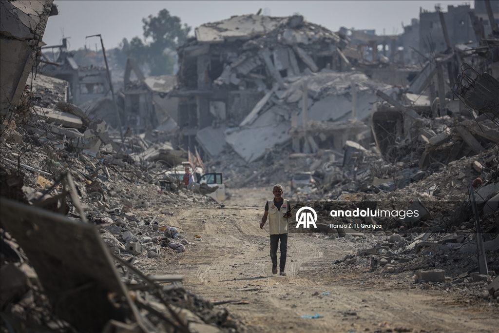 Gazze'de İsrailli esirlerin cesetlerini arama çalışmaları sürüyor