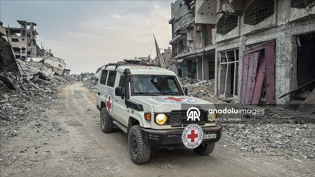 Gazze'de İsrailli esirlerin cesetlerini arama çalışmaları sürüyor