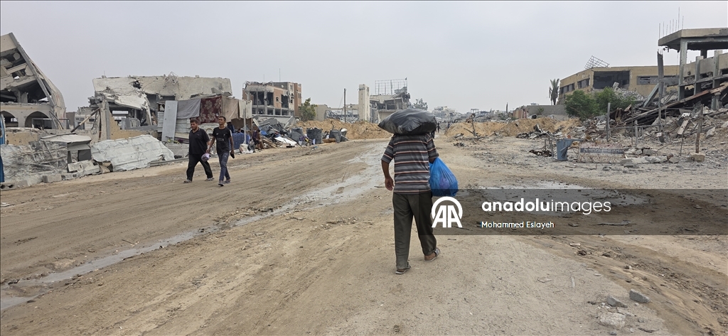 Han Yunus’un doğusundaki Beni Suheyla kavşağında yıkımın boyutu ve sivillerin dönüşü