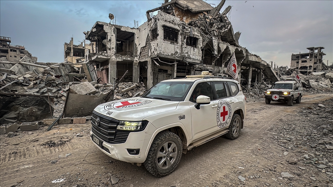 Gazze'de İsrailli esirlerin cesetlerini arama çalışmaları sürüyor