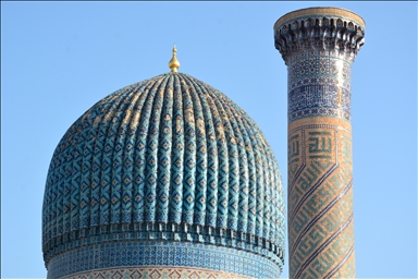 Самарканд, принимающий 43-ю Генеральную конференцию ЮНЕСКО, выделяется историческими и культурными памятниками