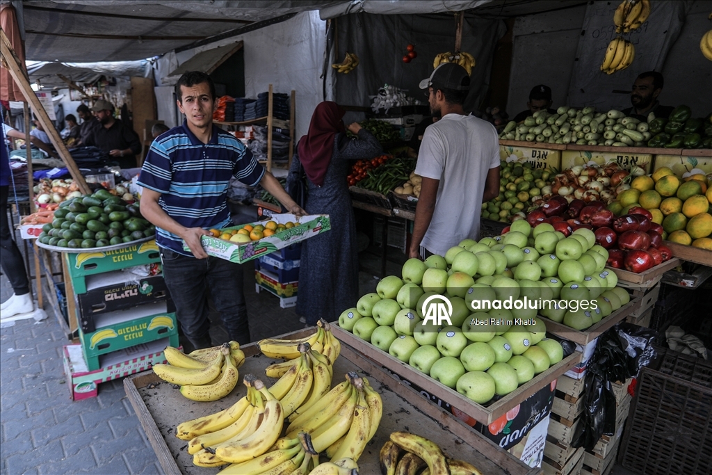 Han Yunus’ta ateşkes sonrası çarşılarda hareketlilik