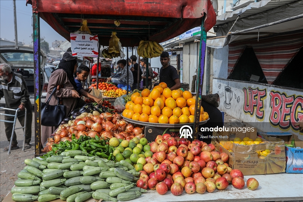 Han Yunus’ta ateşkes sonrası çarşılarda hareketlilik