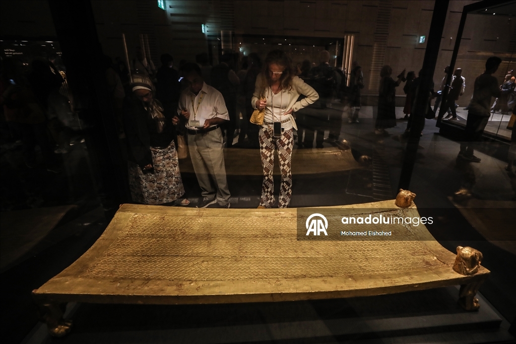 Antik Mısır'ın ünlü firavunlar dönemine ait eserlerin bulunduğu Büyük Mısır Müzesi