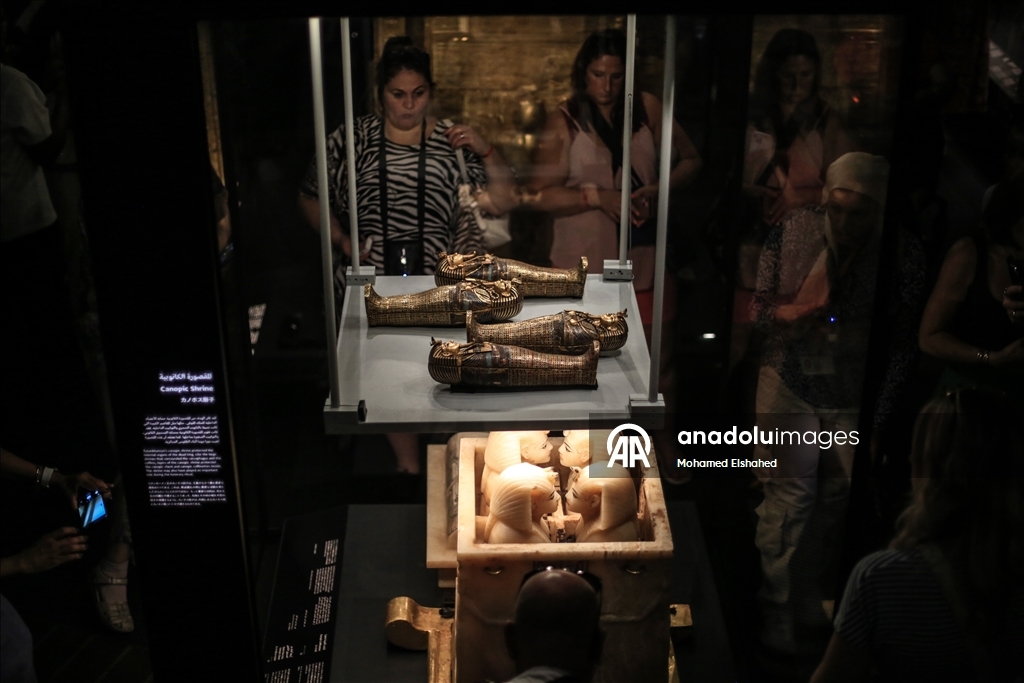 Antik Mısır'ın ünlü firavunlar dönemine ait eserlerin bulunduğu Büyük Mısır Müzesi