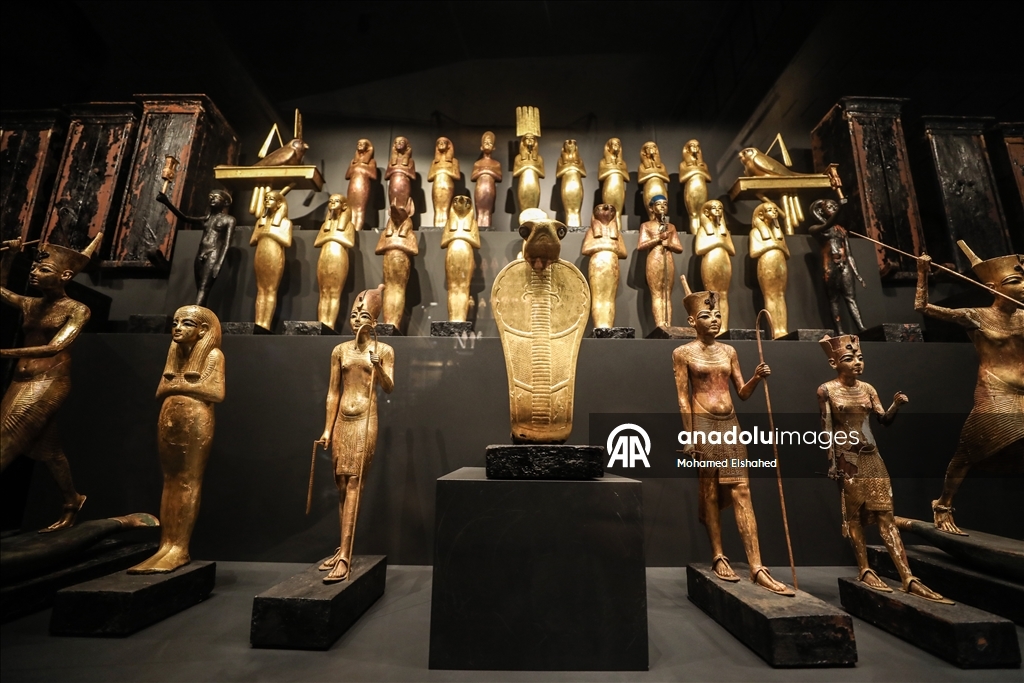 Antik Mısır'ın ünlü firavunlar dönemine ait eserlerin bulunduğu Büyük Mısır Müzesi