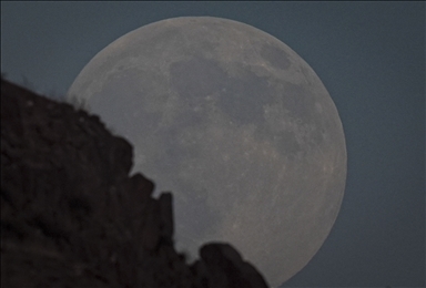 Dolunay güzel görüntüler oluşturdu