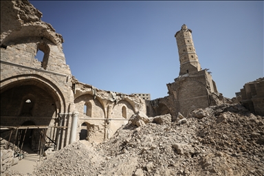 "المسجد العمري" بغزة.. منارة تاريخية حولها الاحتلال أطلالا