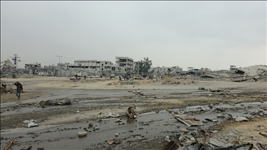 Разрушенная кольцевая развязка Бени-Сухейла и возвращение жителей в Хан-Юнусе