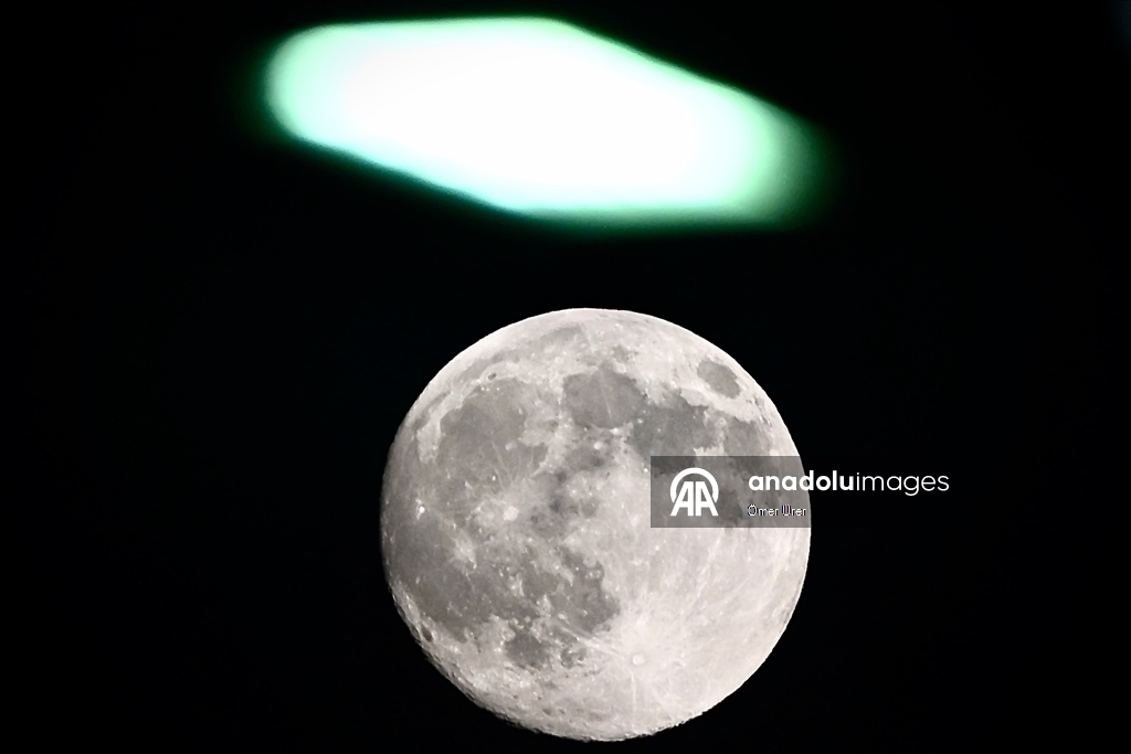 Полная луна создала живописные виды 13