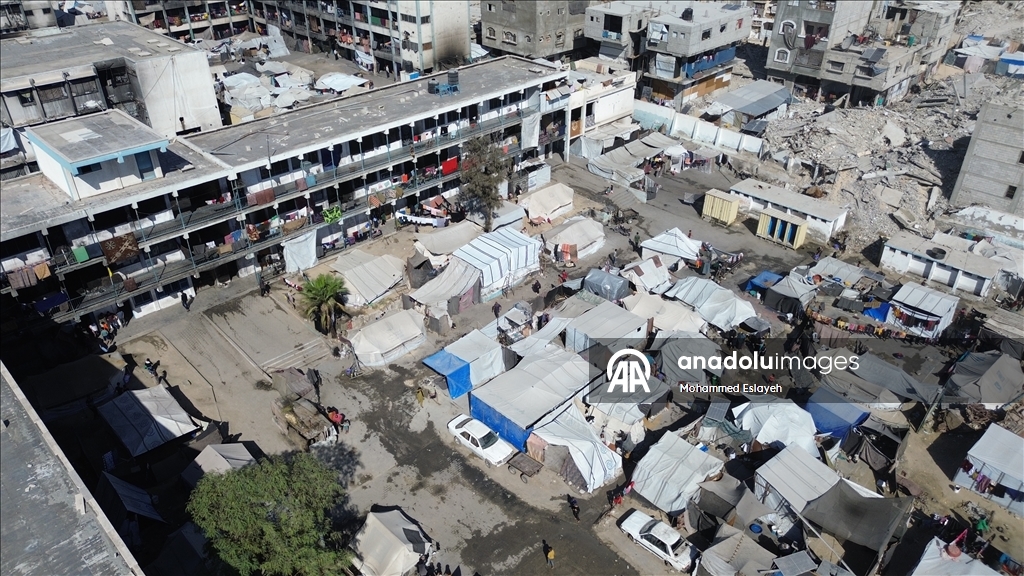 ООН: Более 75 тыс. перемещенных палестинцев в Газе укрылись в 100 зданиях БАПОР