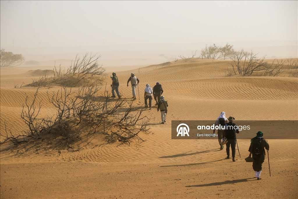 International pilgrims in their spiritual journey in Mecca