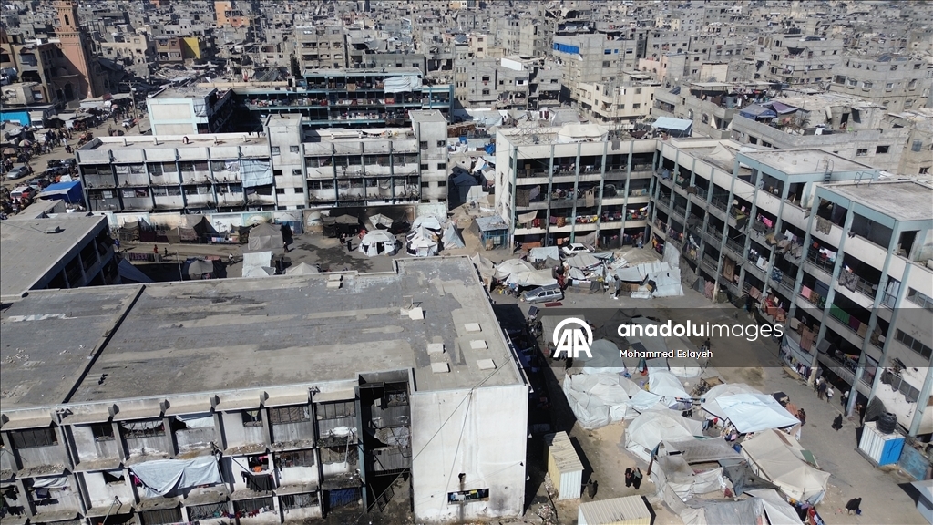 ООН: Более 75 тыс. перемещенных палестинцев в Газе укрылись в 100 зданиях БАПОР