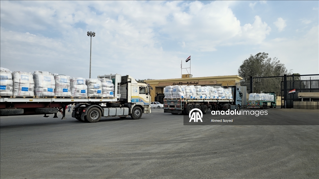 Гуманитарные грузы продолжают поступать в Газу