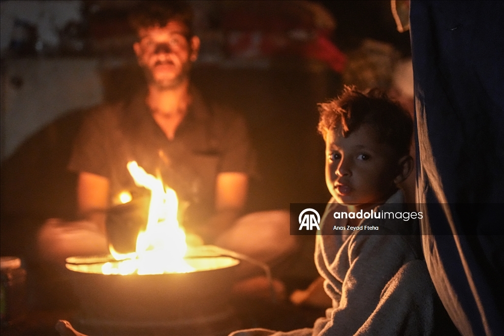 Families in Gaza Light Fires to Survive Without Electricity