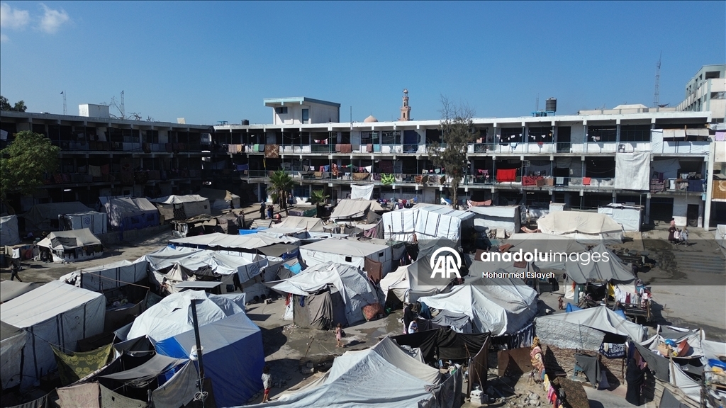 ООН: Более 75 тыс. перемещенных палестинцев в Газе укрылись в 100 зданиях БАПОР