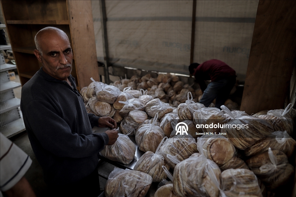 Ateşkesin ardından Gazze’de bazı ekmek fırınları yeniden üretime başladı