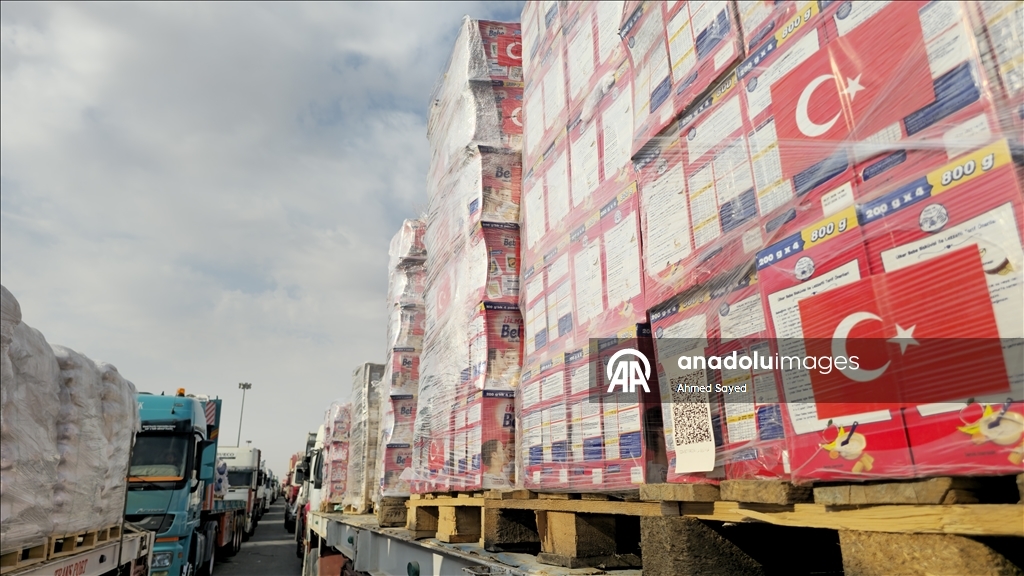 Гуманитарные грузы продолжают поступать в Газу