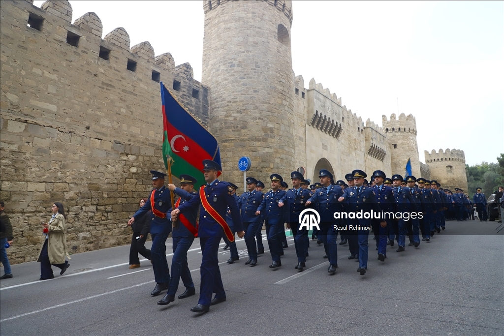 В Азербайджане прошли шествия в честь пятой годовщины Победы в Карабахе