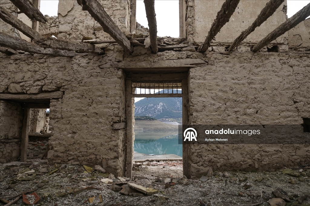 Yunan Profesör Hacibiros, Atina ve çevresinde ciddi su sıkıntısı yaşandığını belirtti