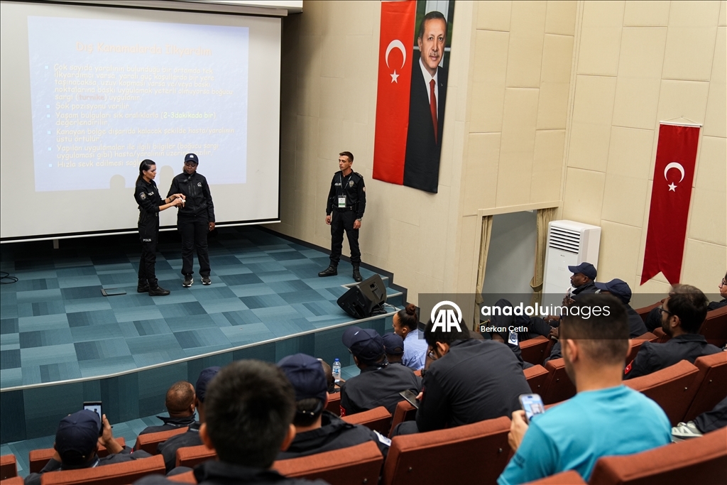 На курсе военной журналистики «Анадолу» отработали действия в кризисных ситуациях