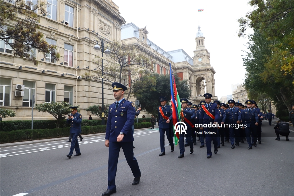 В Азербайджане прошли шествия в честь пятой годовщины Победы в Карабахе
