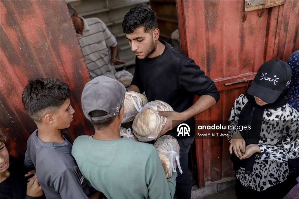 После вступления в силу режима прекращения огня ряд пекарней в секторе Газа возобновил работу