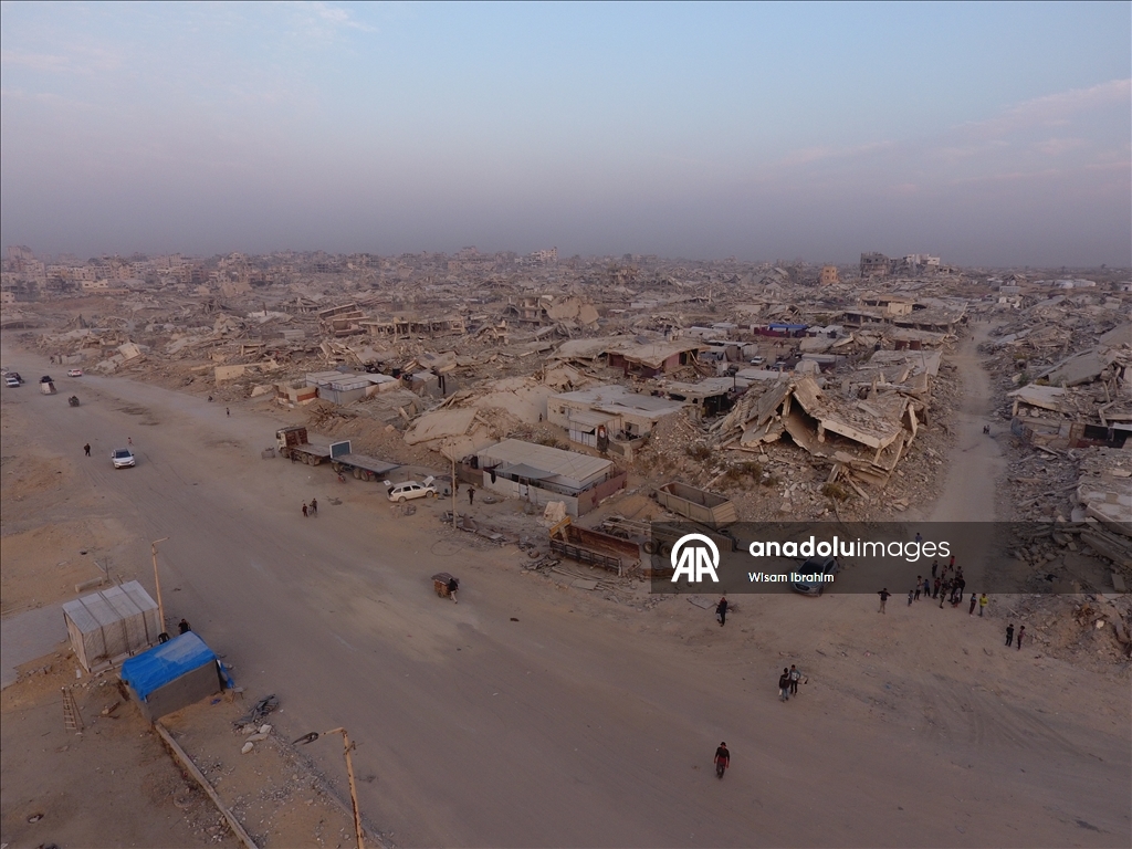 İsrail'in Gazze’nin batısındaki Şeyh Aclin Mahallesi'nde bıraktığı yıkım havadan görüntülendi