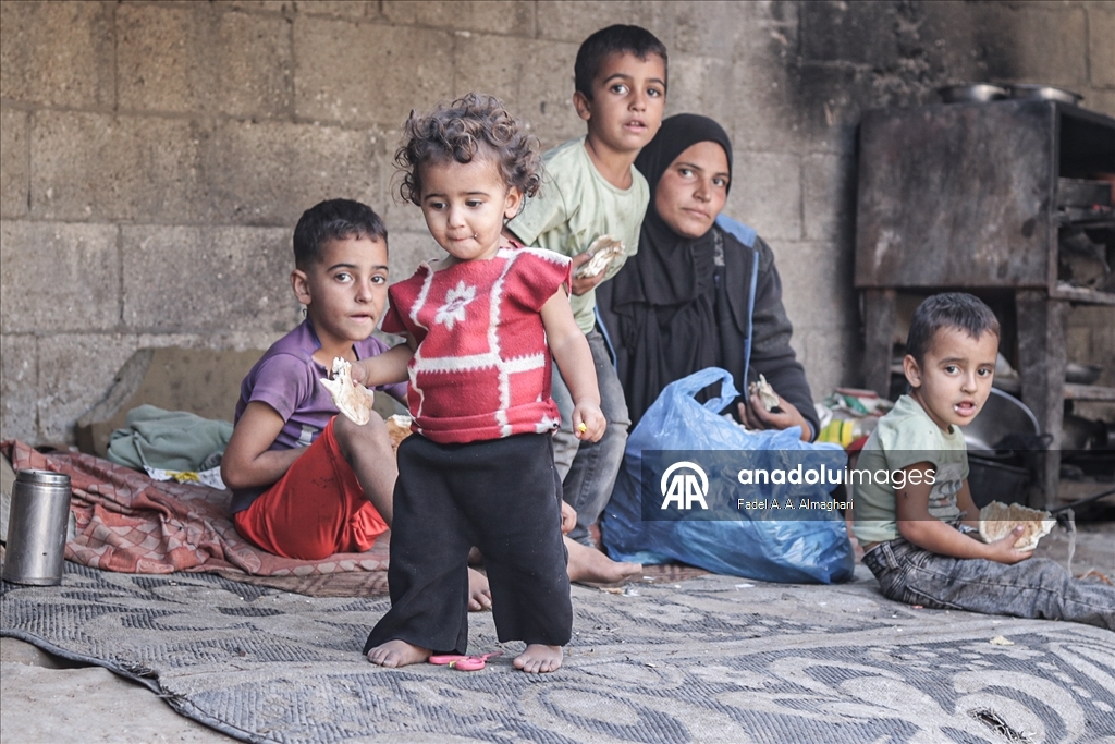 Gazze'de Filistinli kadınların zorlu yaşam mücadelesi