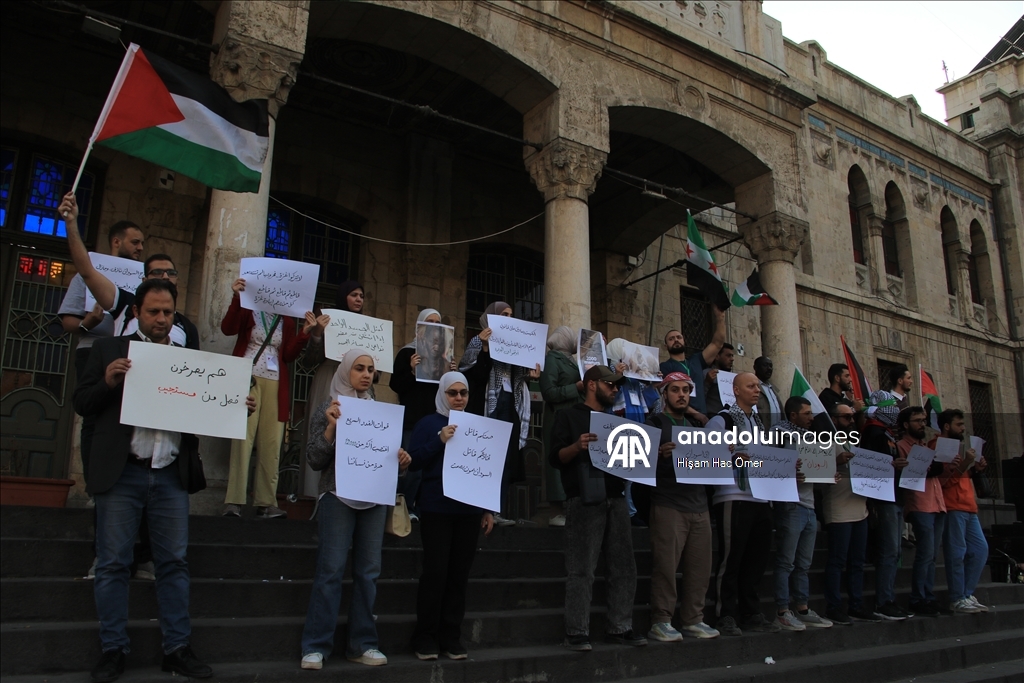 سوريا.. عشرات يتظاهرون في دمشق للتضامن مع غزة والسودان